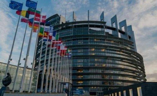 ثلاث تحديات تهدد مستقبل الوحدة الأوروبية
